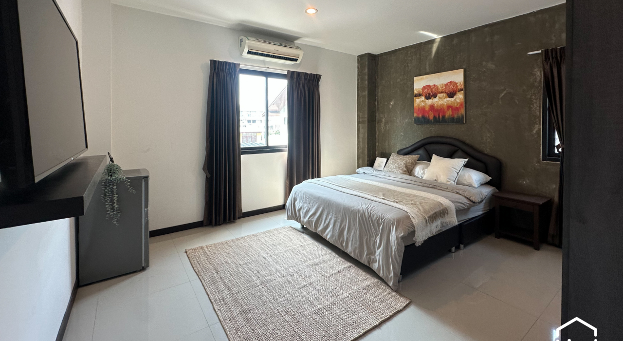 Studio 18 SQM