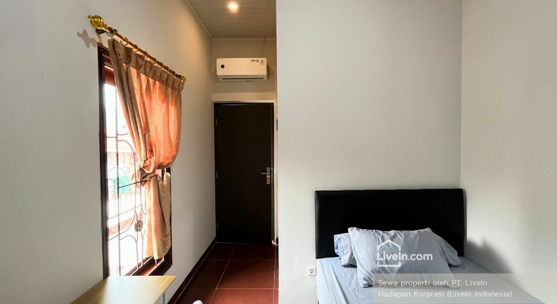 Small Room With Window