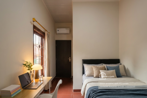 Small Room With Window