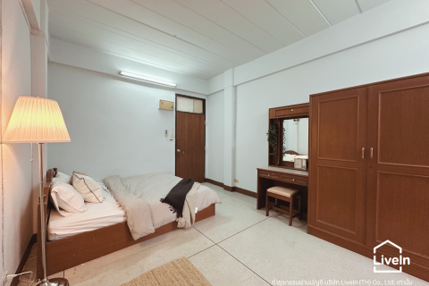 Studio 21 SQM (with AC)