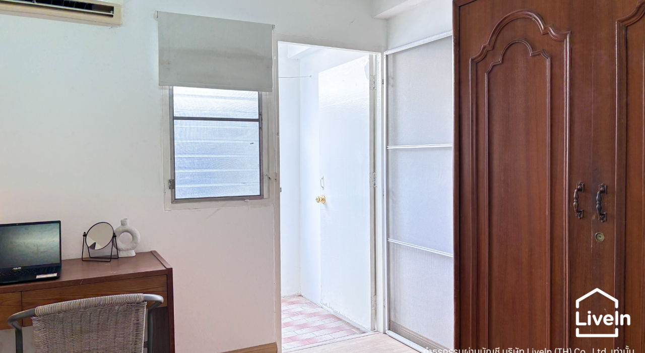 Studio 24 Sqm (1st - 3rd floor)