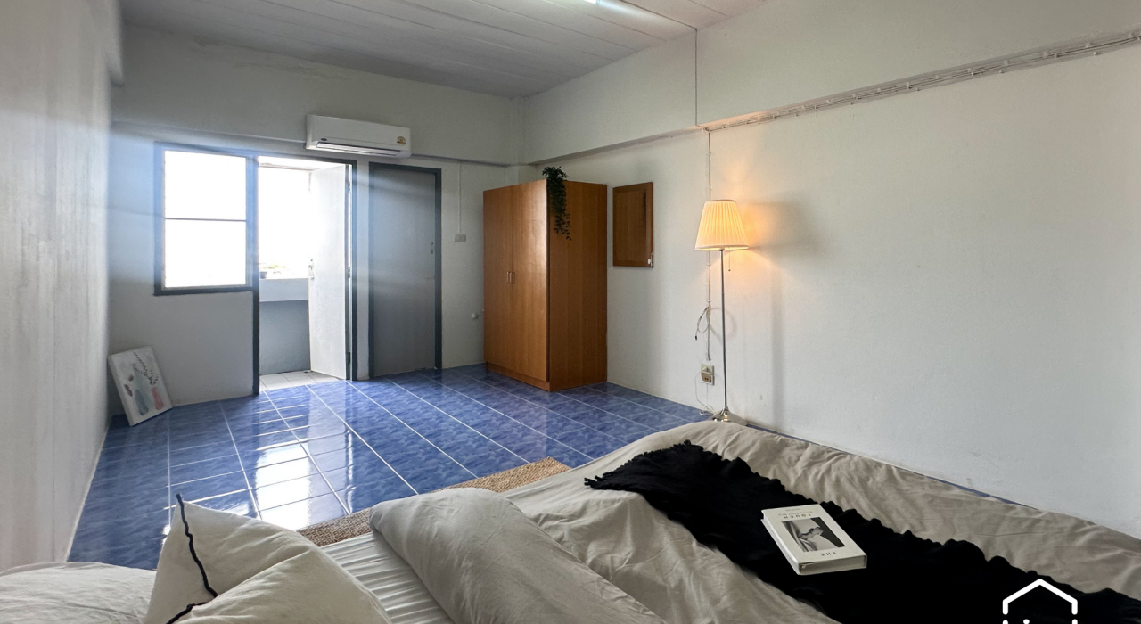 Studio 24 SQM (with AC)