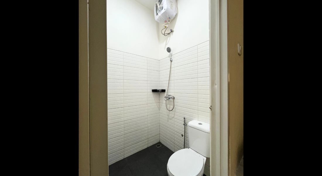 Basic Room - Full Ensuite